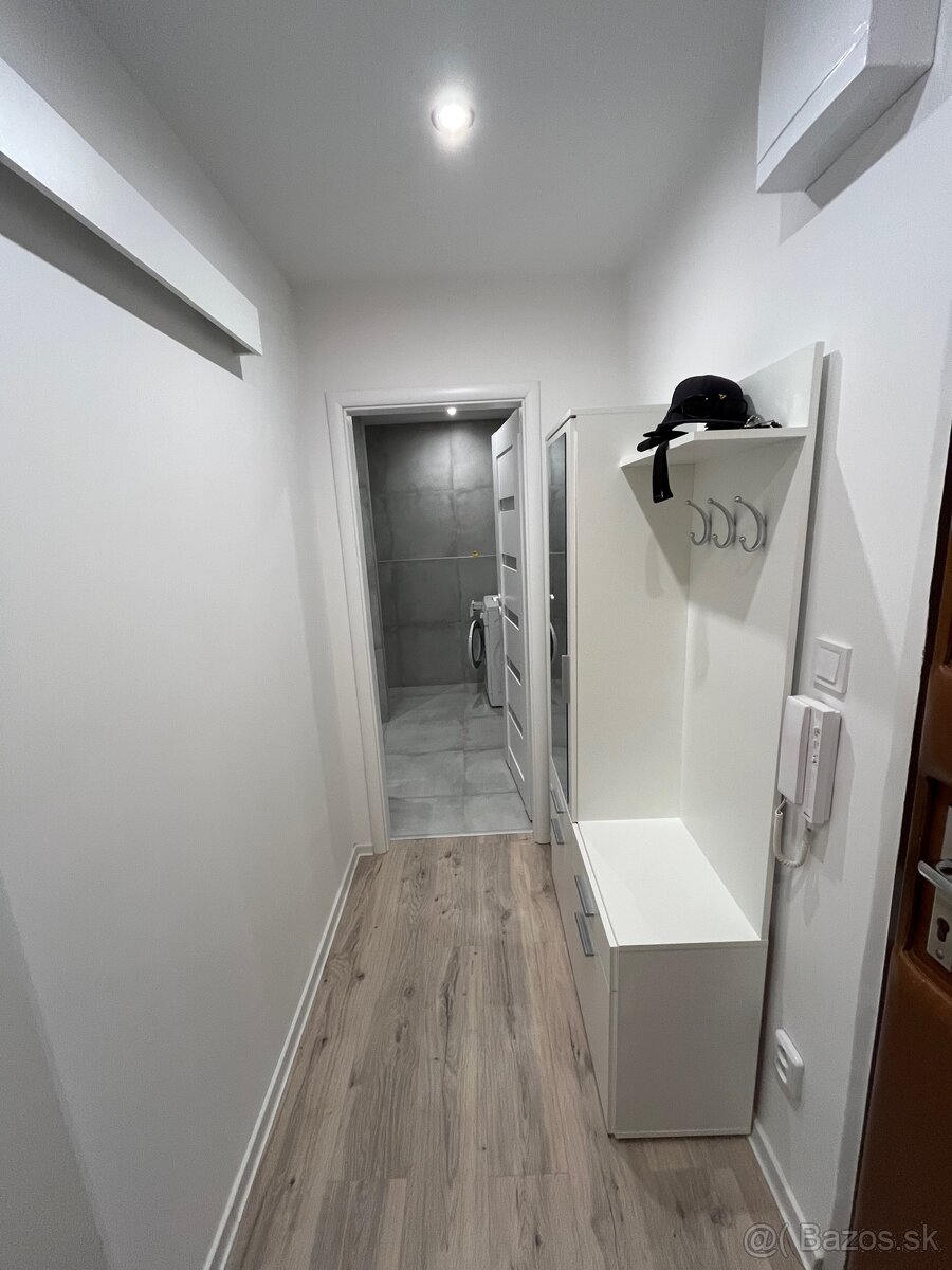 Prenájom 1,5 izbového bytu - 6