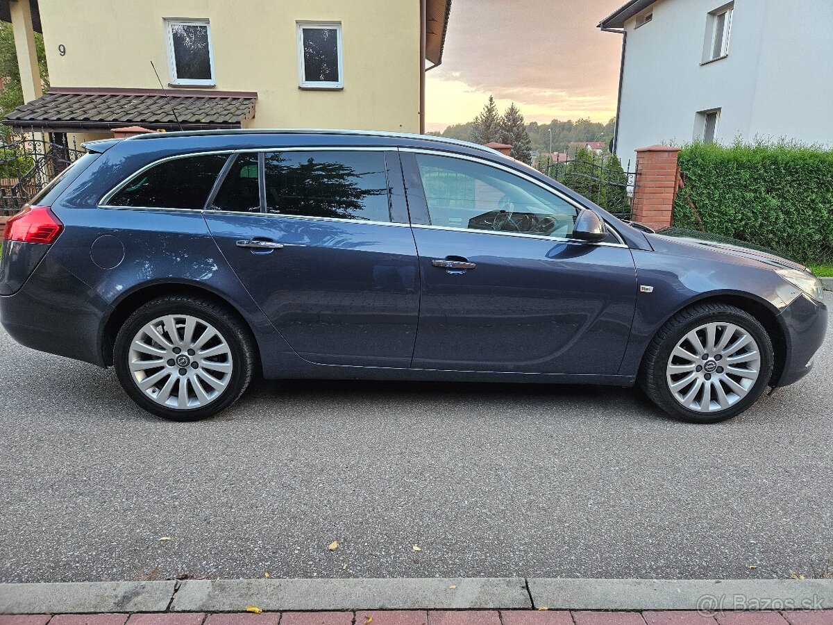 Opel Insignia 2.0CDTI 131PS SportsTourer Automat Combi EURO5 - 6