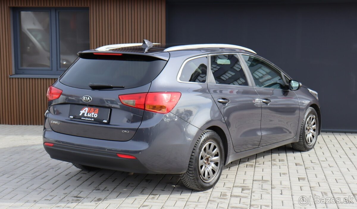 Kia Cee´d SW 1.6 CRDi VGT Platinum - 6