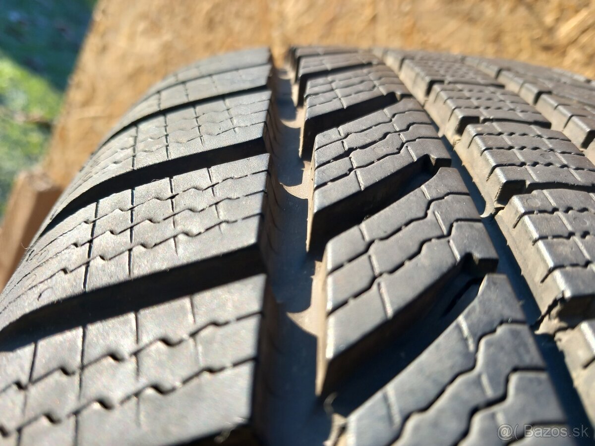 215/65 r17 zimne pneumatiky - 6
