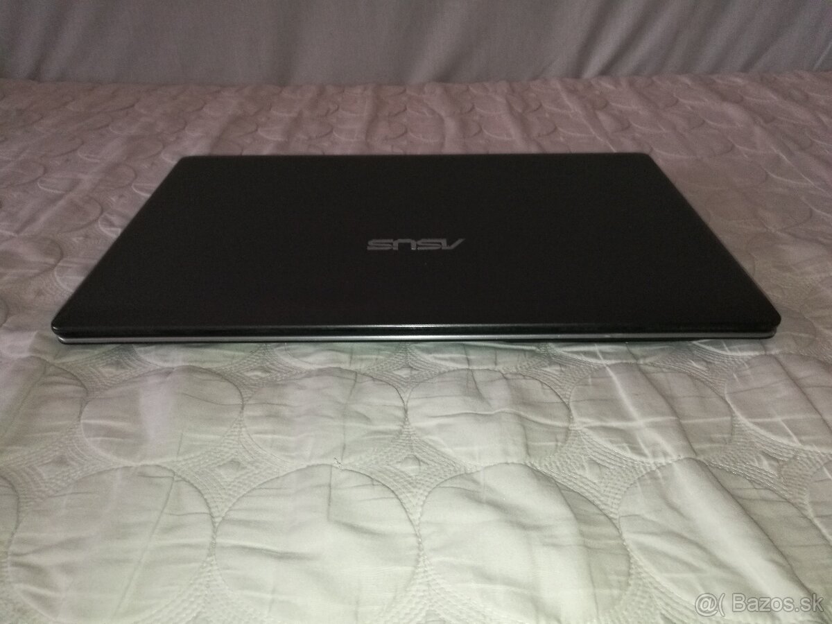 Asus K. Intel i5. RAM 8GB. HDD 500 GB. Nvidia 2 GB. - 6