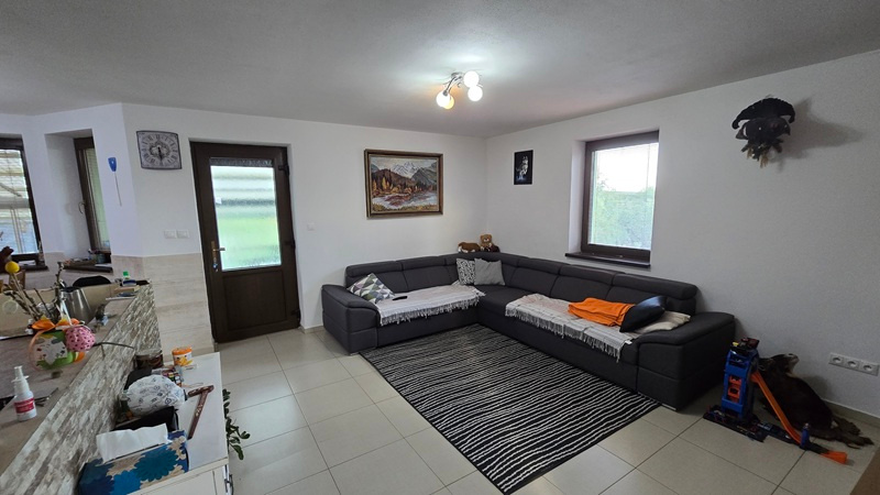 Pekný RD v Leviciach - Ul. Svätý Ján - pozemok 1912 m2 - 6