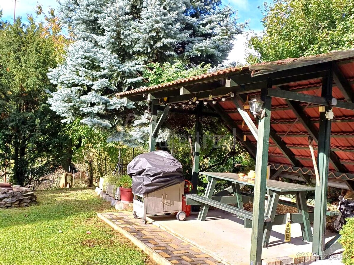 Na predaj veľký RD s množstvom výhod v krásnom prost… - 6