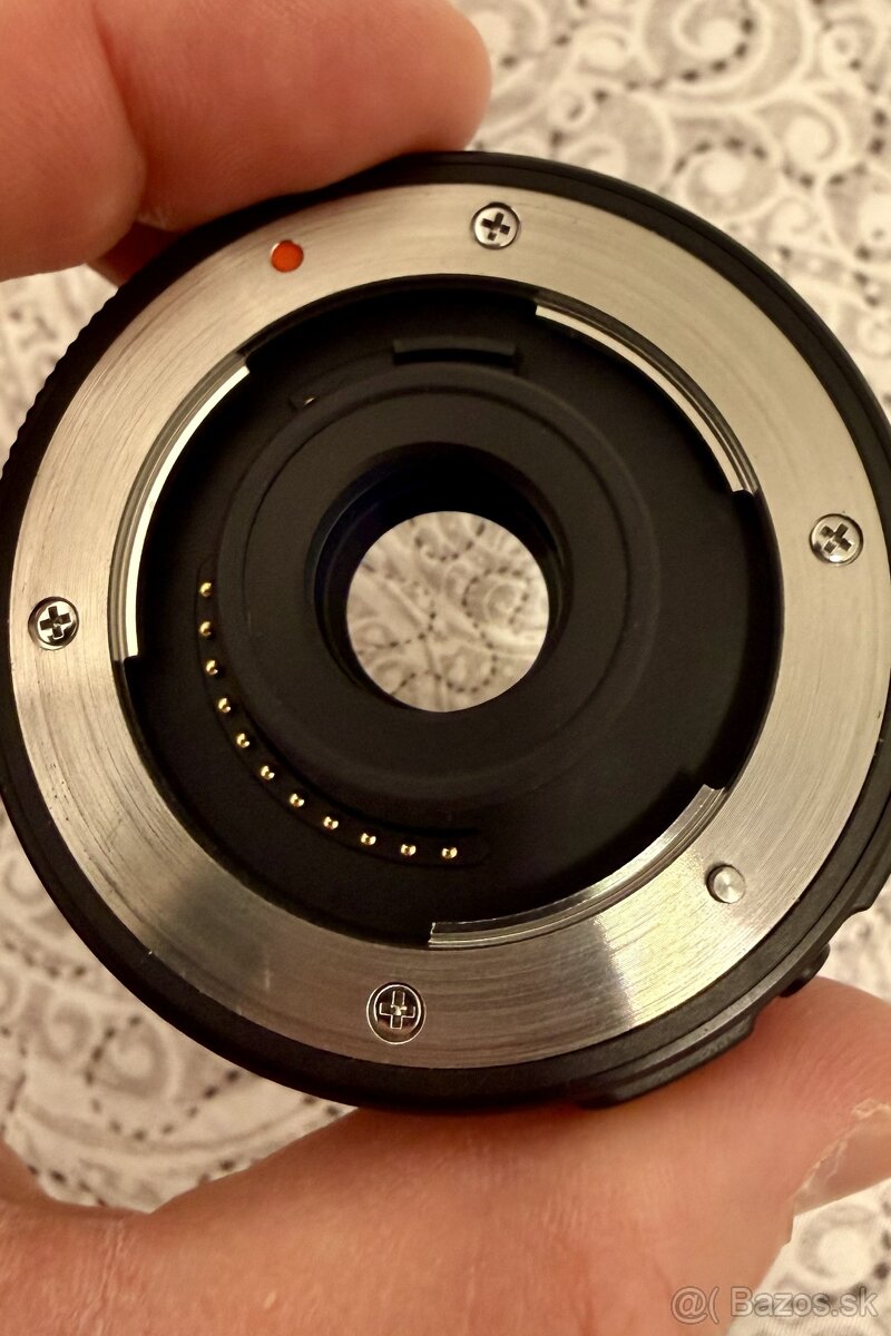 Predám Telekonvertor OLYMPUS MC-20 M.Zuiko Digital 2x - 6