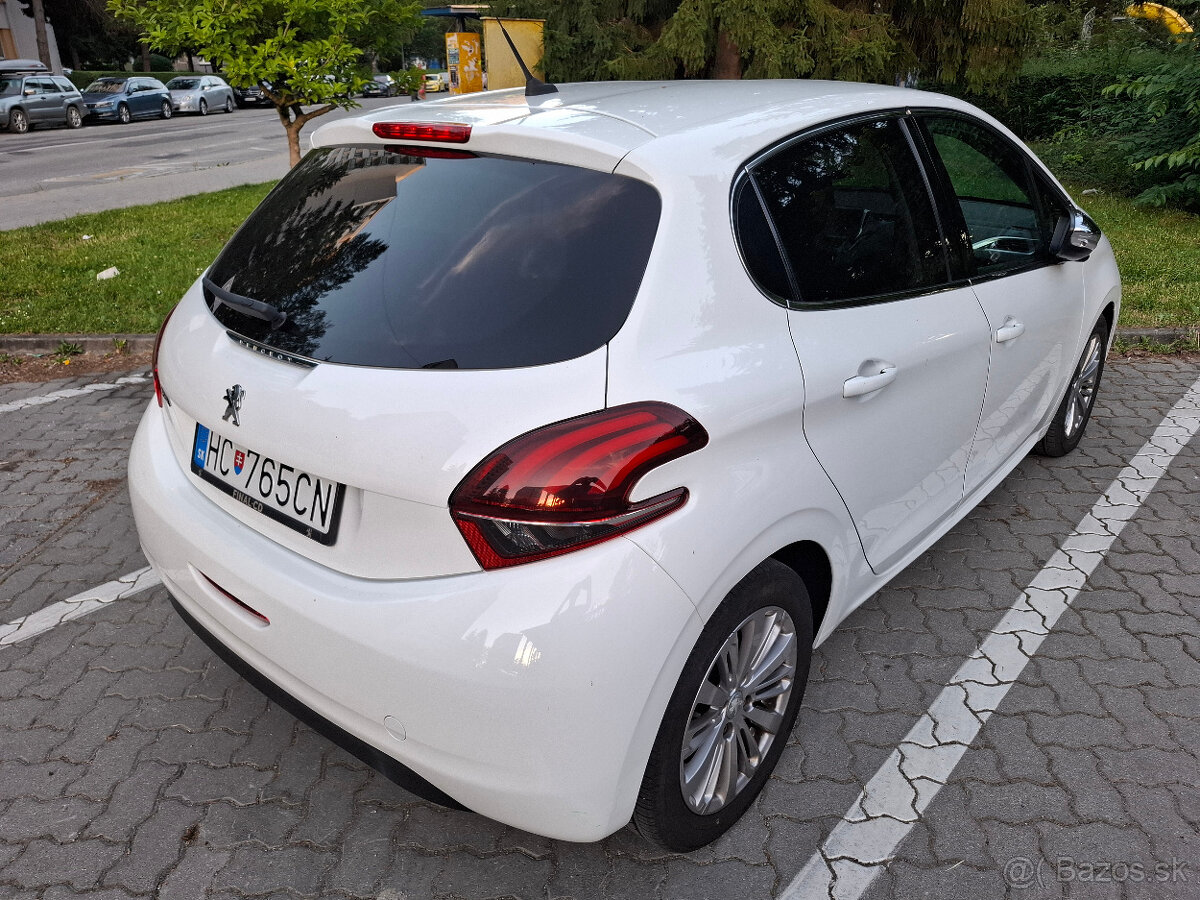 PEUGEOT 208 1.6 HDI kup.Slovensko 2018 - 6