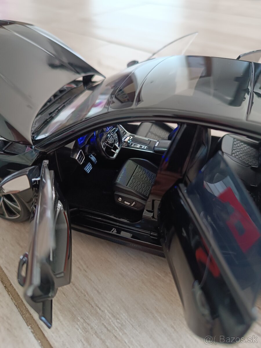 Audi RS7 sportback model 1:18 - 6