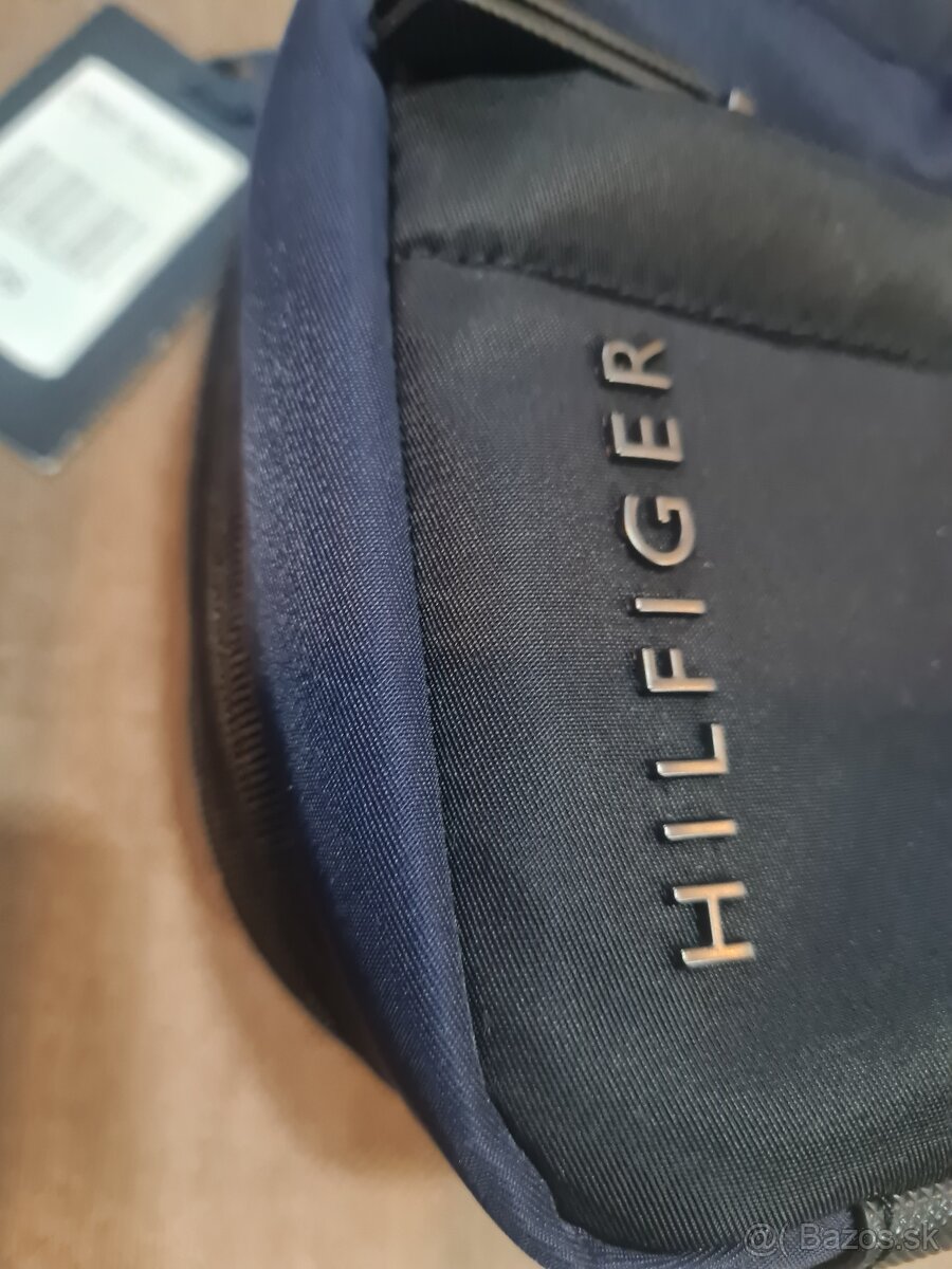 Tommy Hilfiger taštička - 6