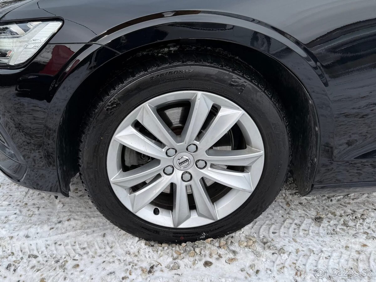 Volvo V60 D4 Momentum Pro AWD A/T - 6