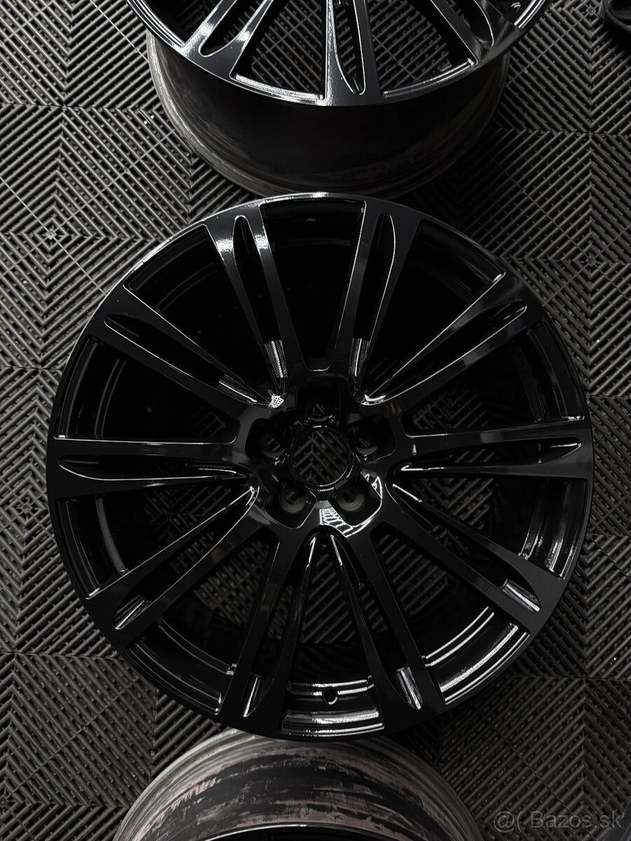 Predam orig hlinikove disky Audi R20 - 6