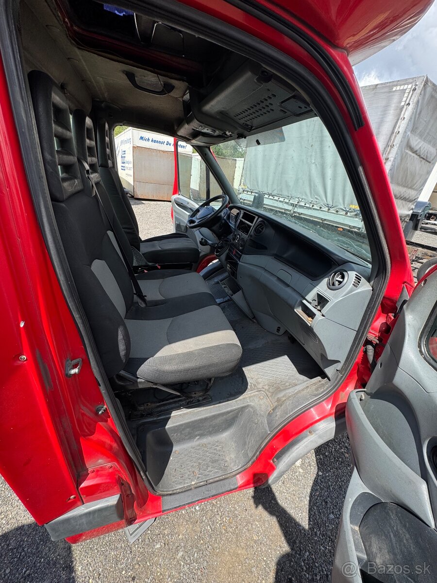 Iveco Daily kabina - 6