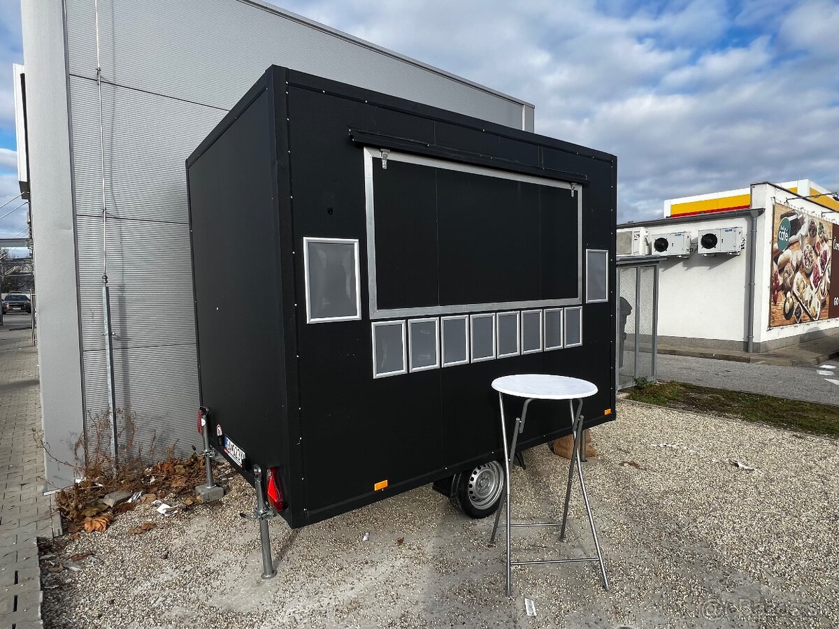 Prenajom gastro prívesu - 6