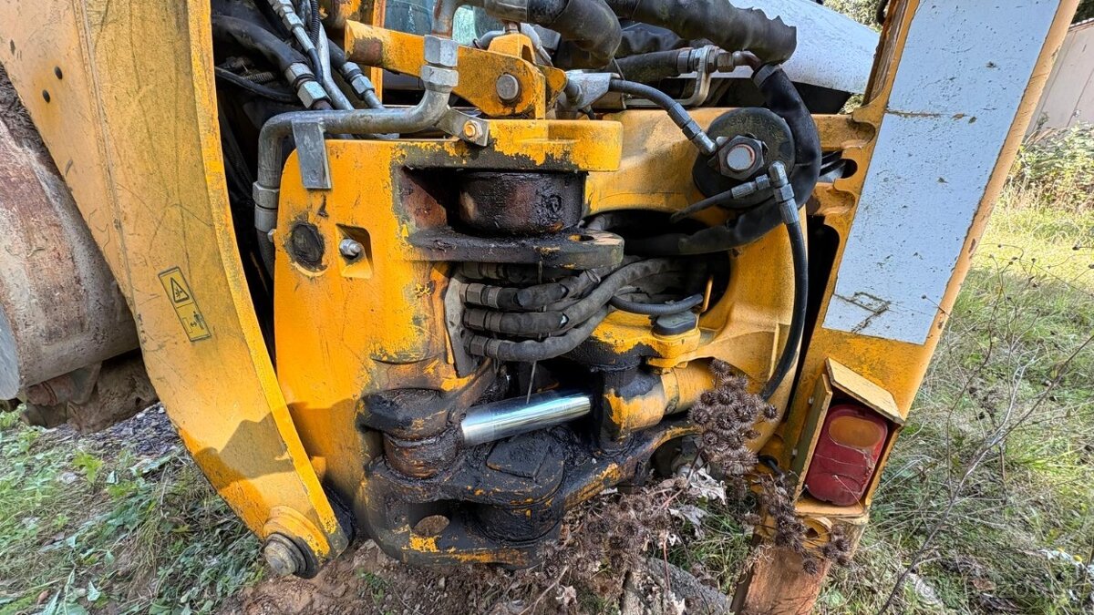 JCB 3CX - 6