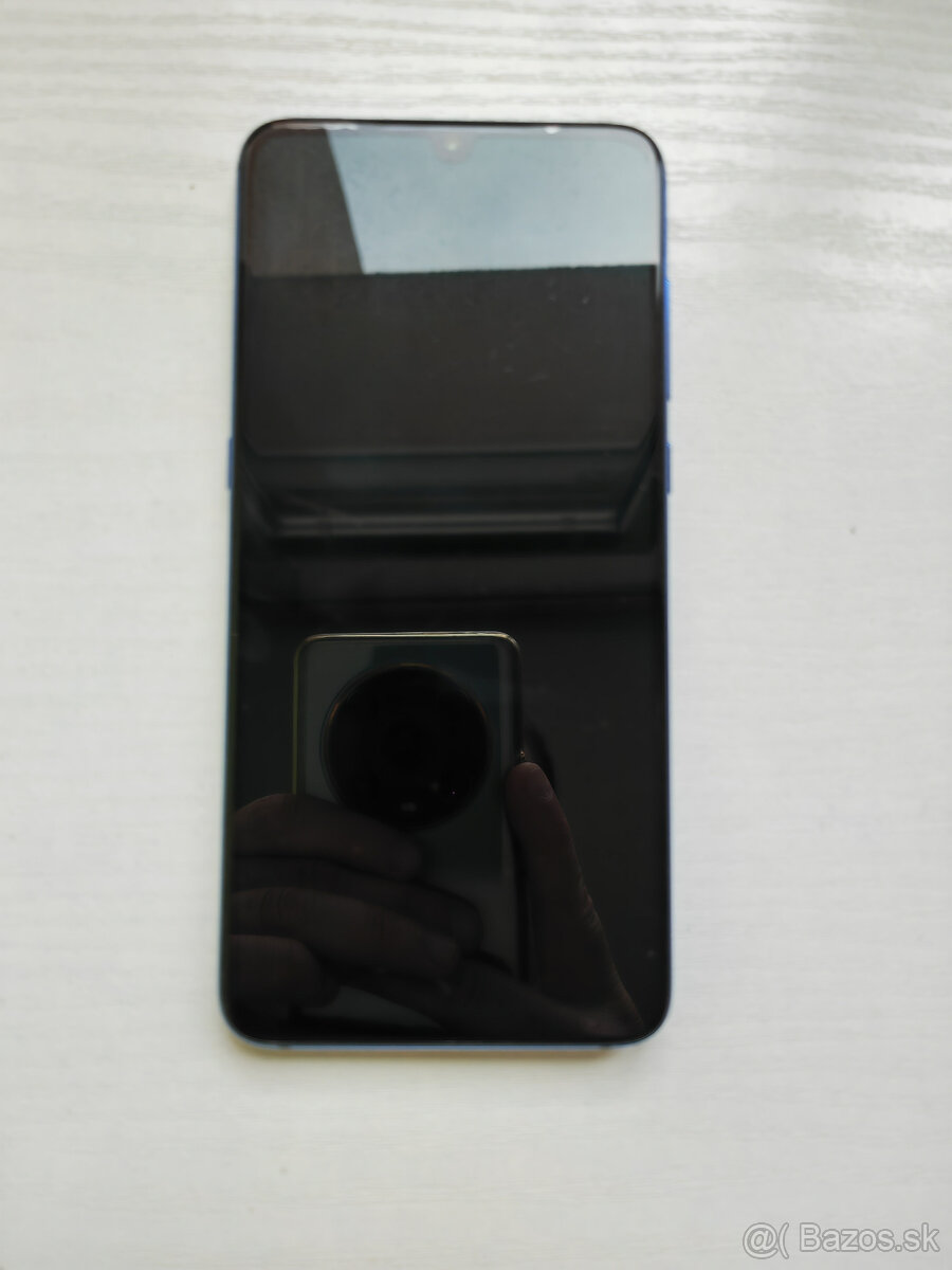 Xiaomi Mi 9 6 / 128 GB Ocean Blue - 6