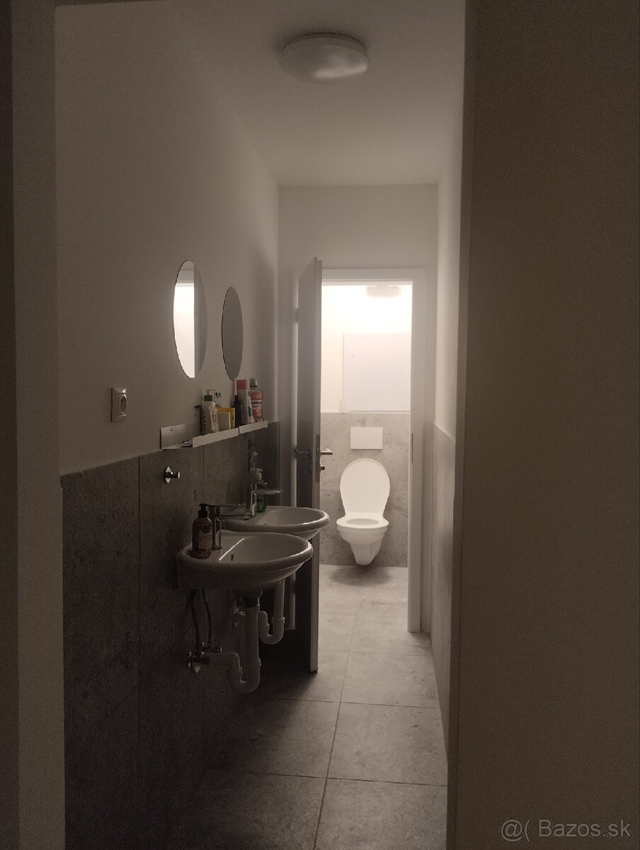 Ubytovňa pre študentky - 6