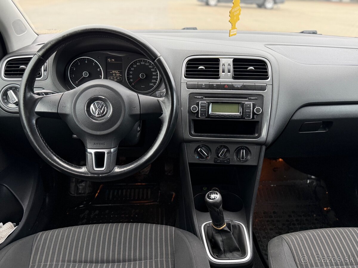 Volkswagen Polo - 6
