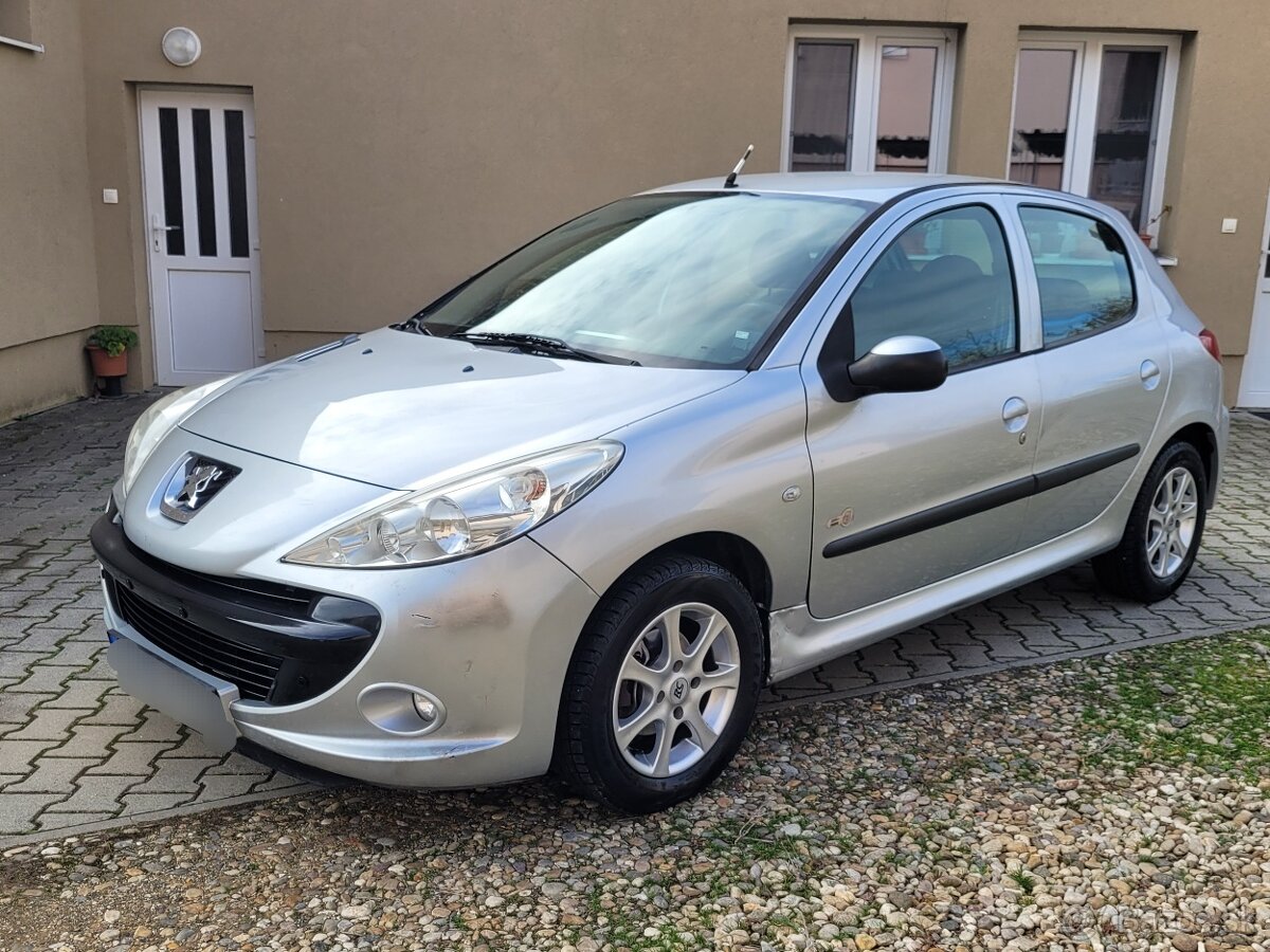 Peugeot 206 Plus  1.1.i 44kw - 6