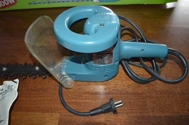 predam noznice na zivy plot MAKITA - 6