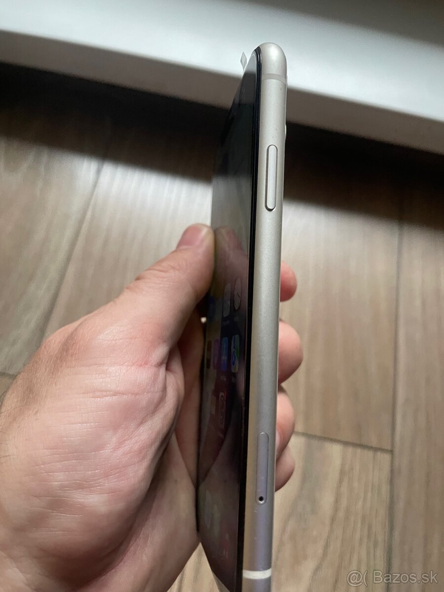 IPhone 11 128GB - 6