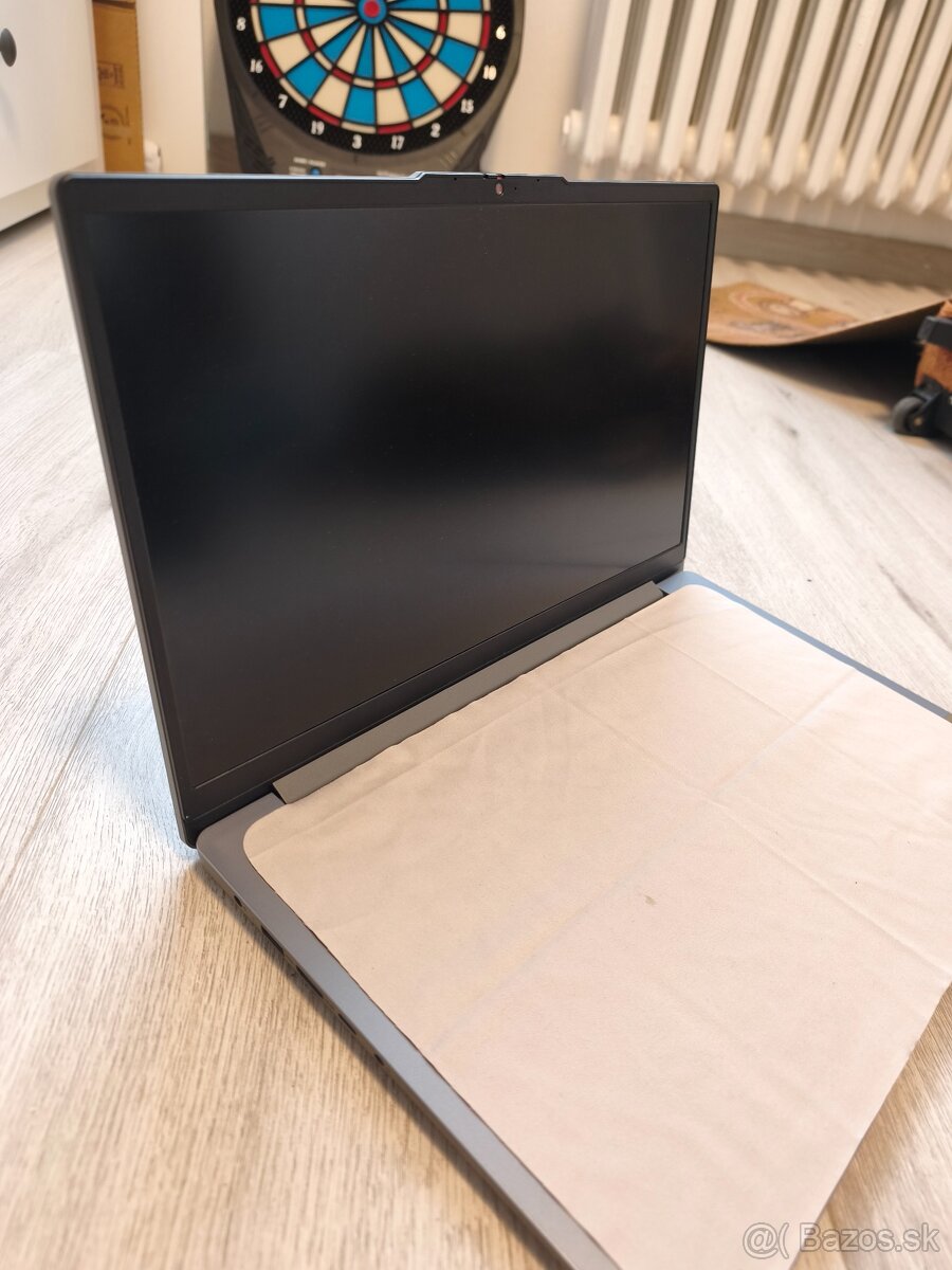 Lenovo IdeaPad Slim 3 15AMN8 | Ryzen 3, 8/512GB - ZÁRUKA - 6