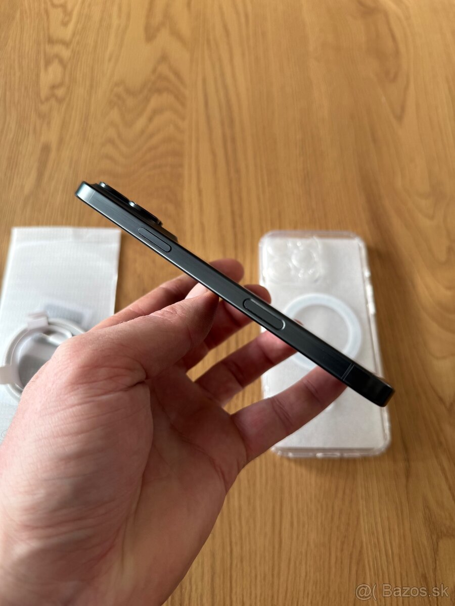 iPhone 16 Pro Max 256 gb Black Titanium v záruke - 6