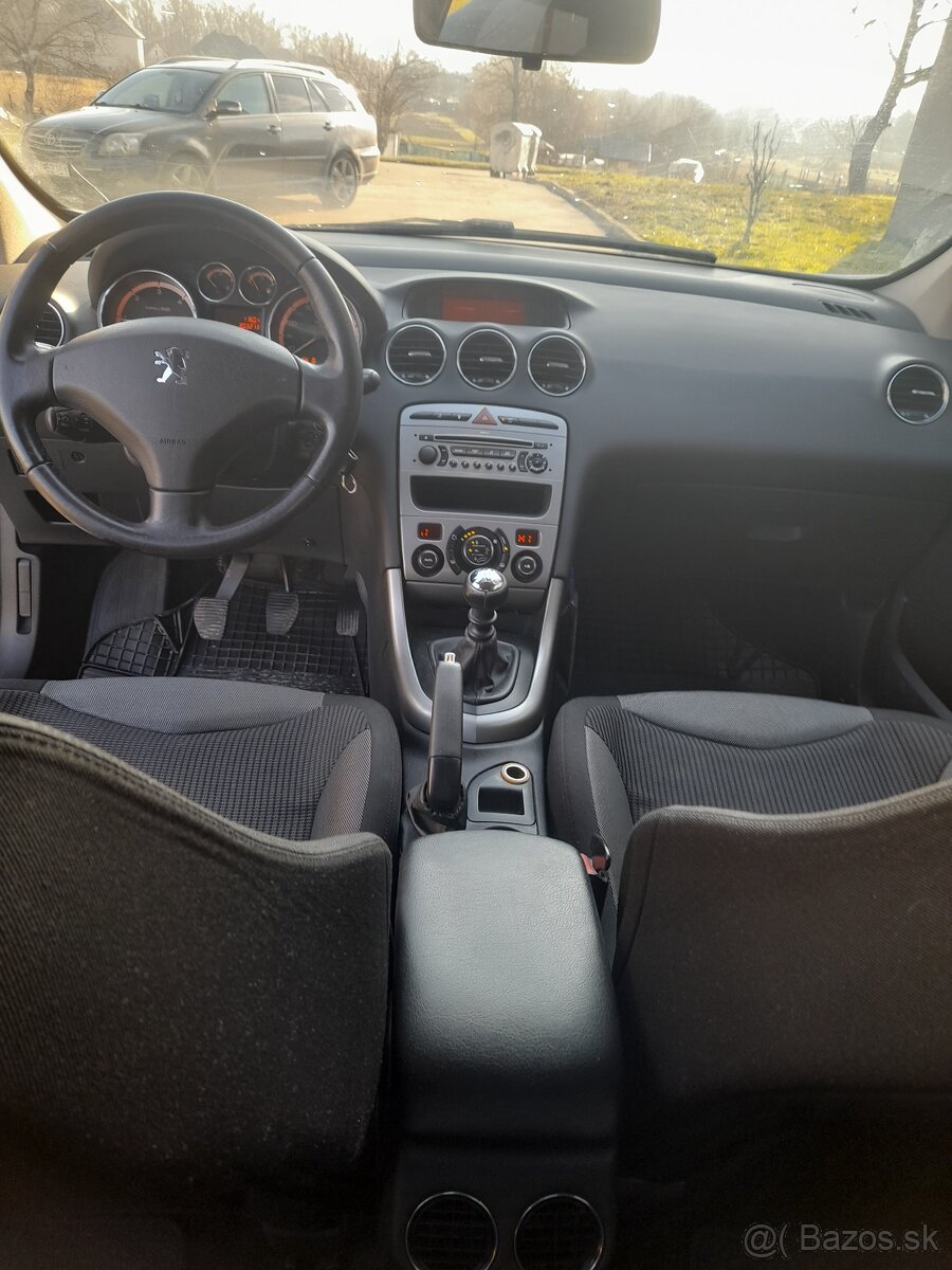 Peugeot - 6