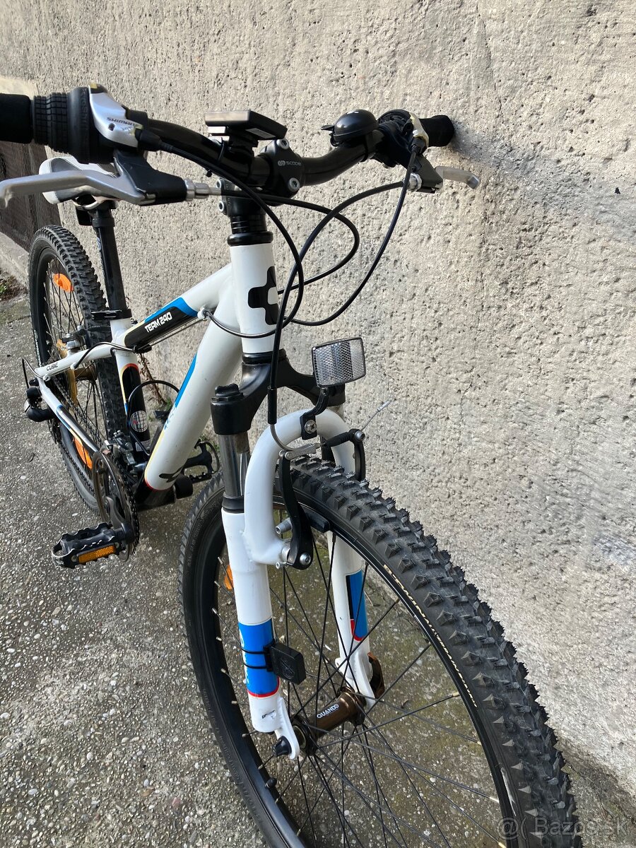 Bicykel Cube Team 24 - 6