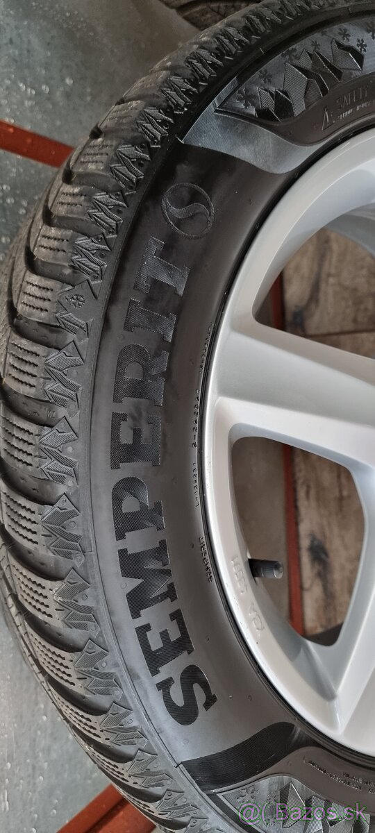 Predám zimné pneumatiky na VW elektronoch 5x112 r16 205/55 - 6