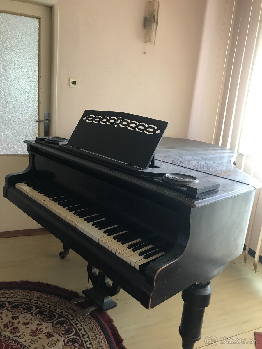 Predam klavir krídlo - 6