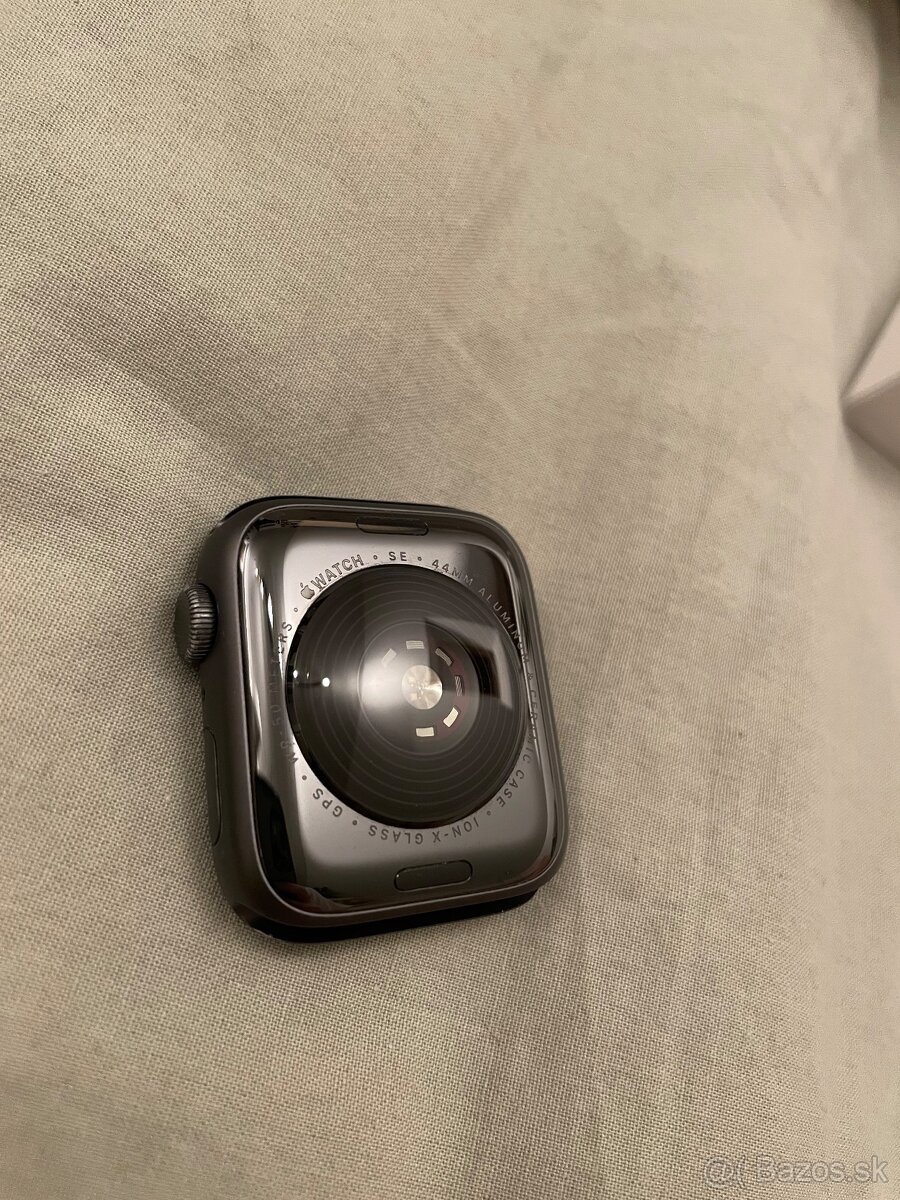 Apple Watch SE 44mm - 6