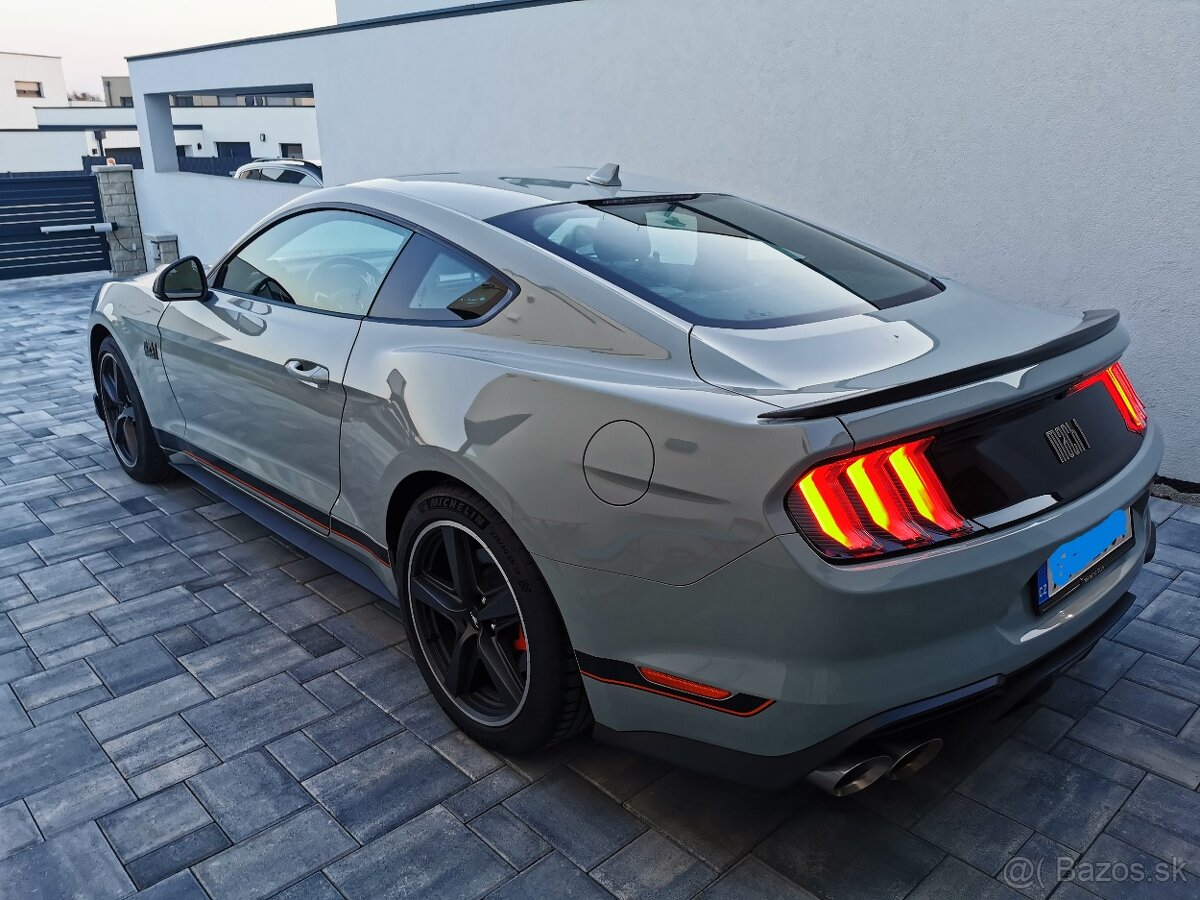 MUSTANG MACH 1 - 6