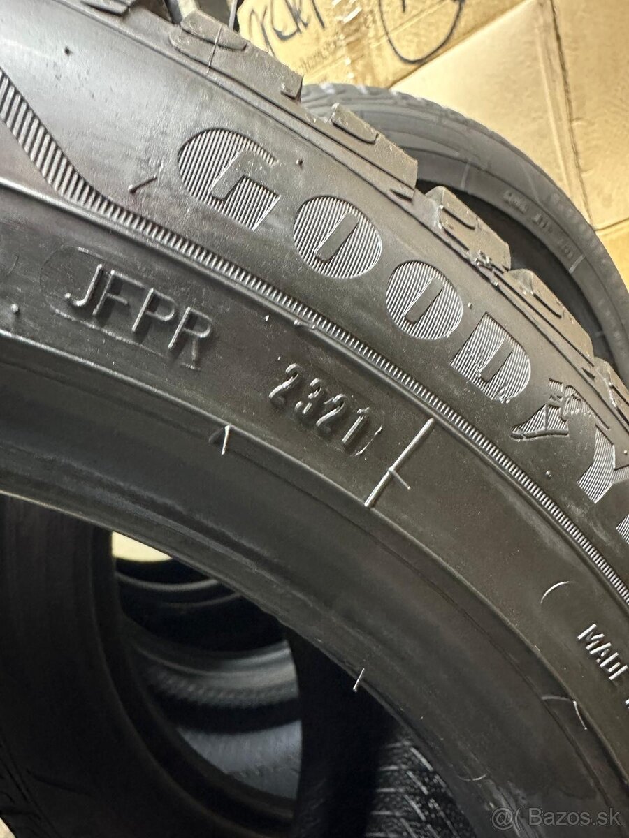 Zimné pneumatiky Goodyear 225/50R17 - 6