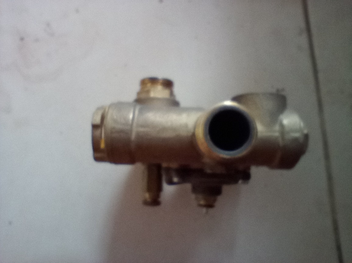 Predám plnefunkčný trojcestný ventil PROTHERM TIGER 24 KTZ, - 6