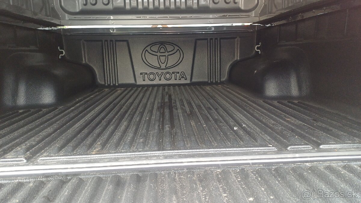 Toyota Hilux 2020-25 - 6