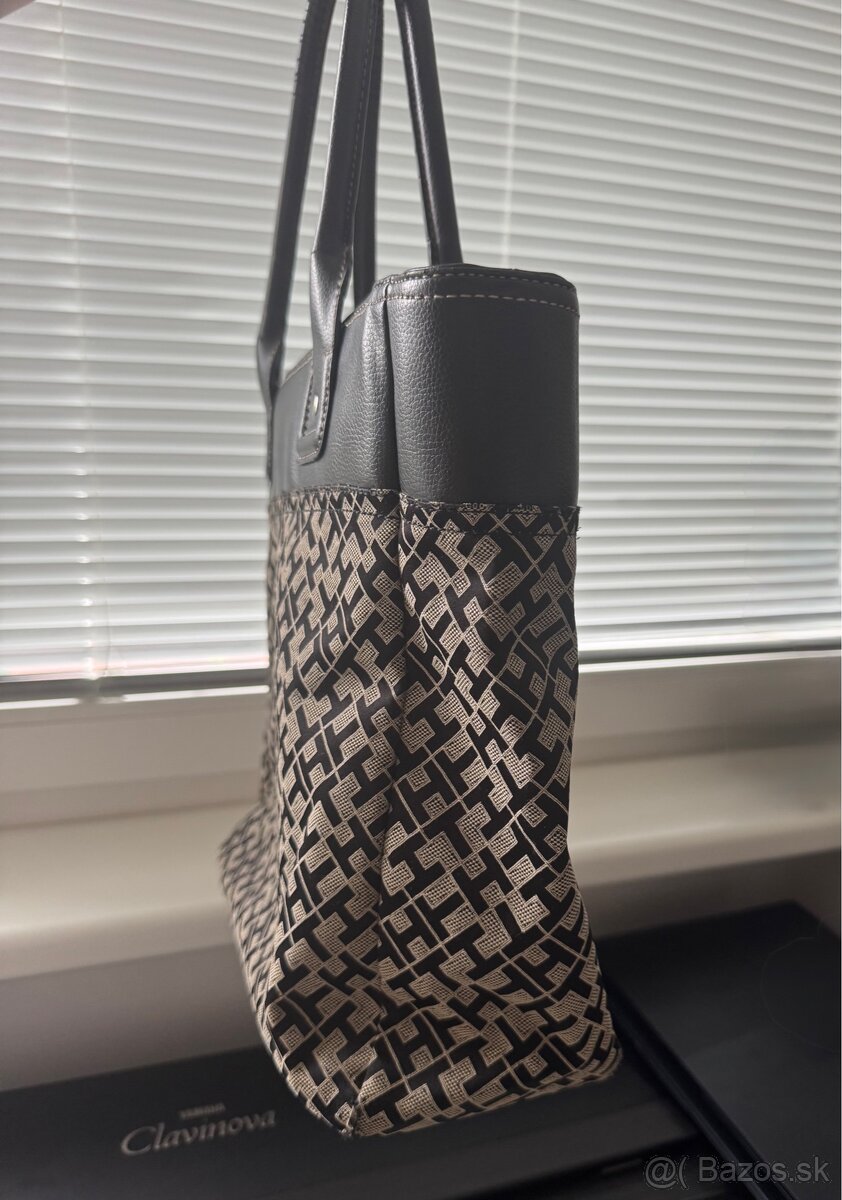Tommy Hilfiger originál kabelka - 6