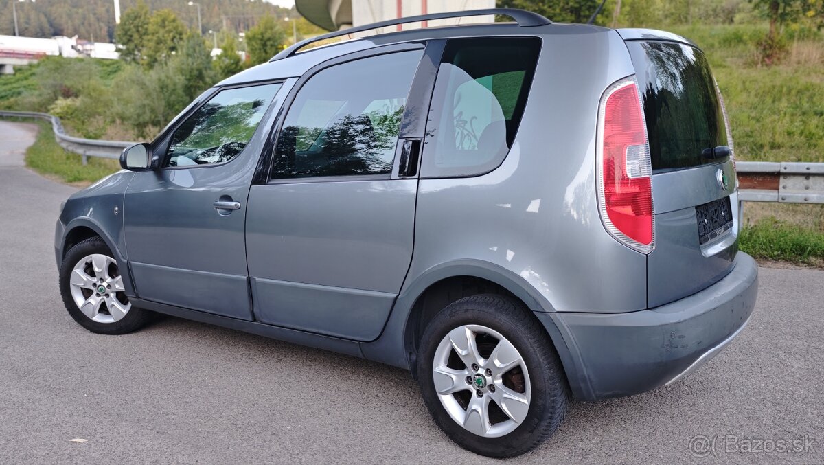 Škoda Roomster Scout 1.6 TDi Elegance - 6