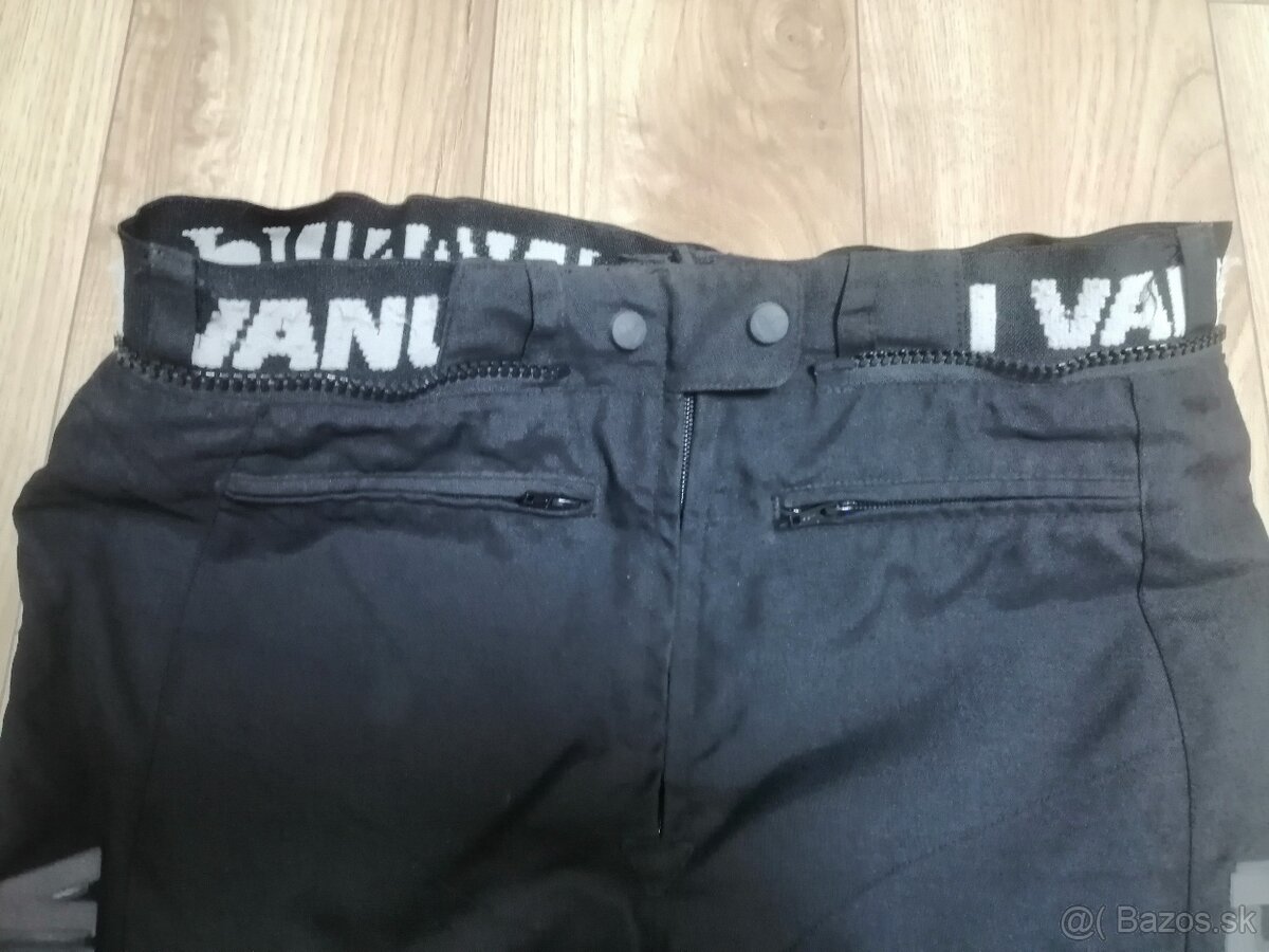Vanucci - 6
