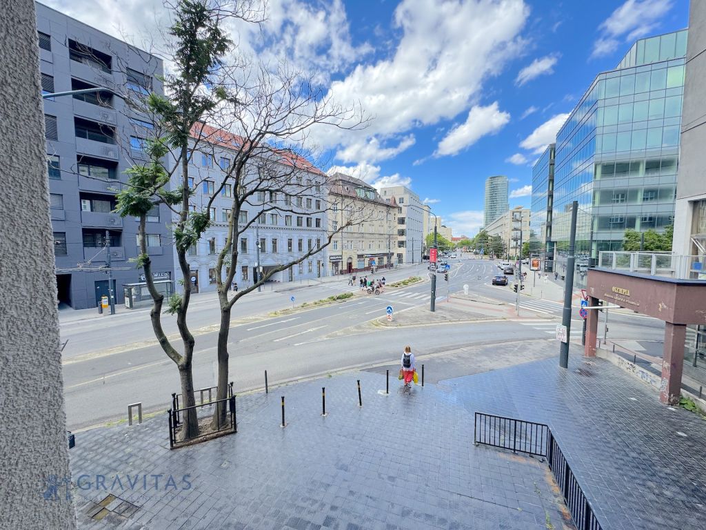Prenájom 2 izbového bytu, Kollárovo námestie, Bra – foto 11