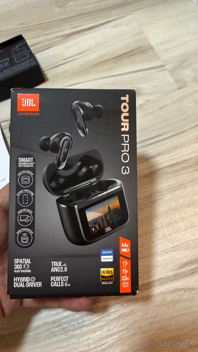 Vymenim predam zanovne JBL TOUR PRO 3 s predlzenou zarukou - 6