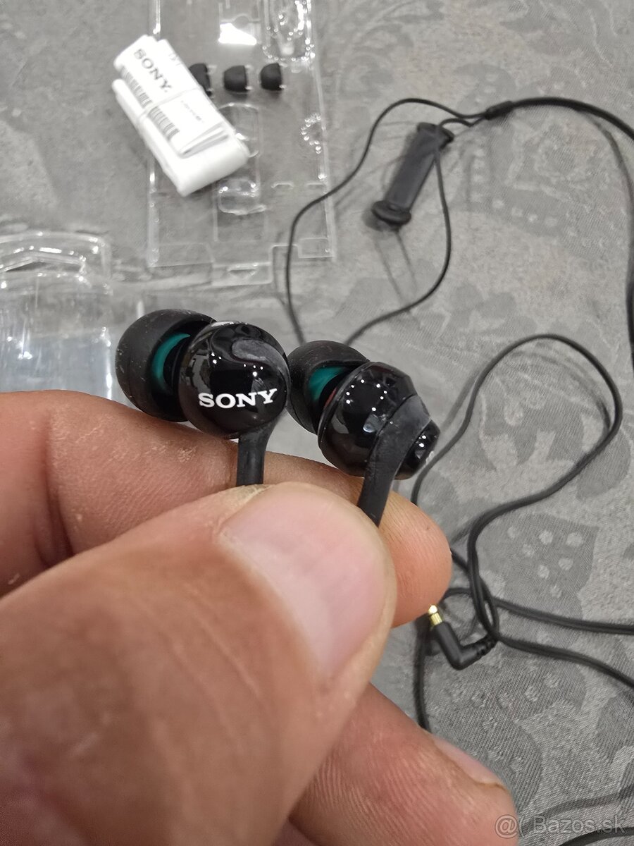Sluchatka Sony 20e - 6