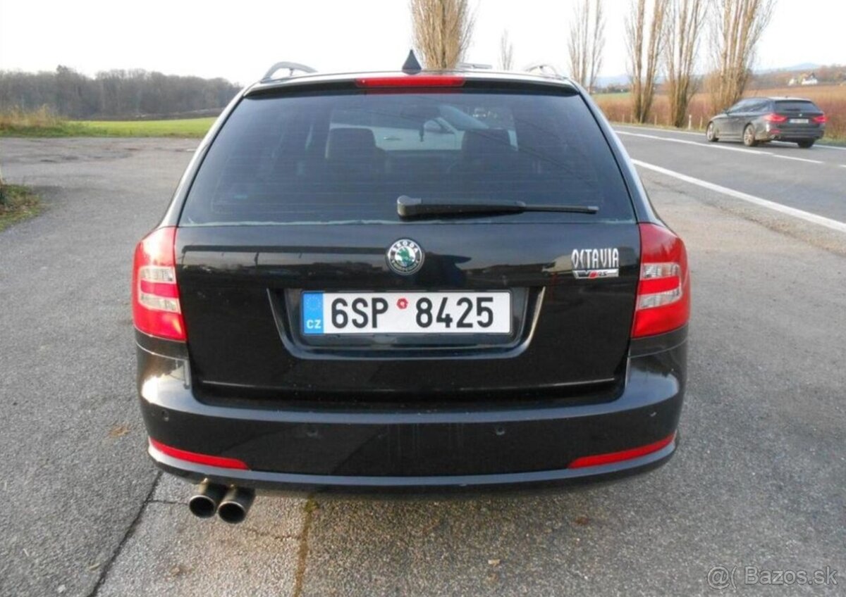 Škoda Octavia 2,0 RS 147 kW Serviska benzín - 6