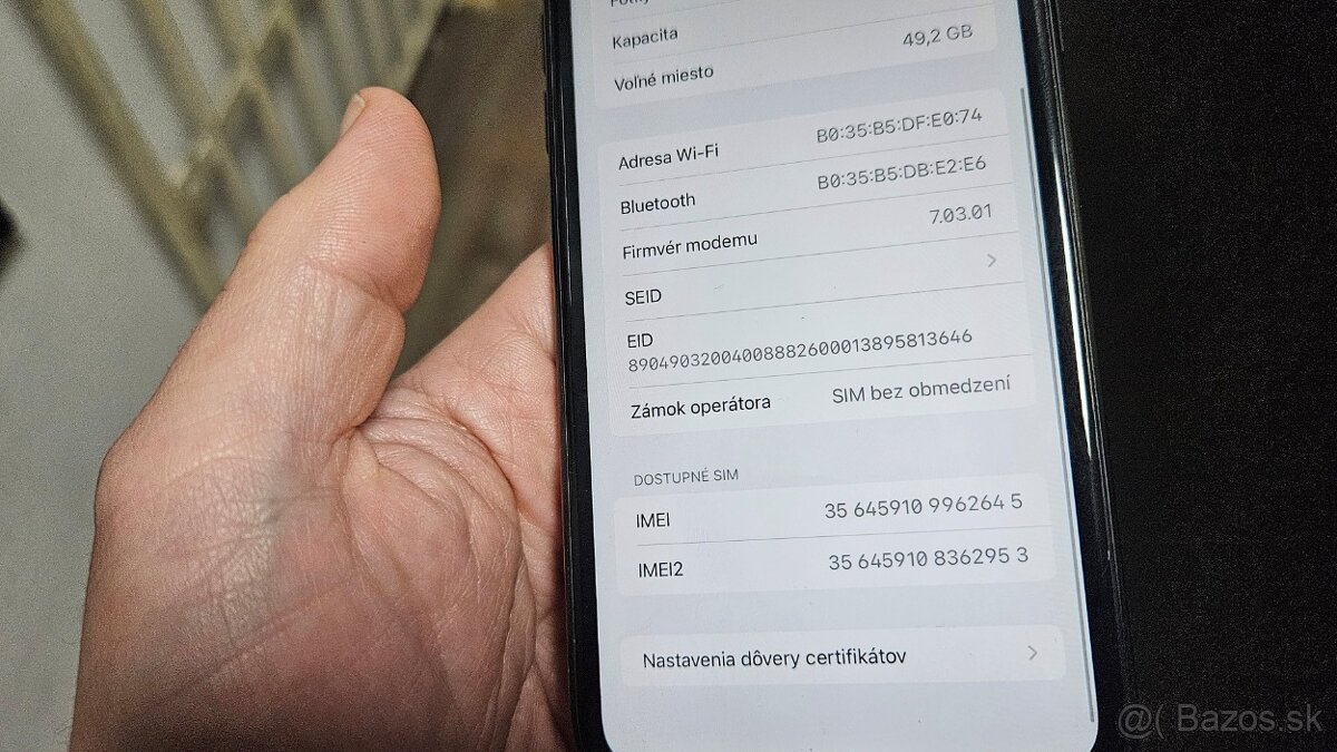 Apple iPhone XR 64GB black - 6