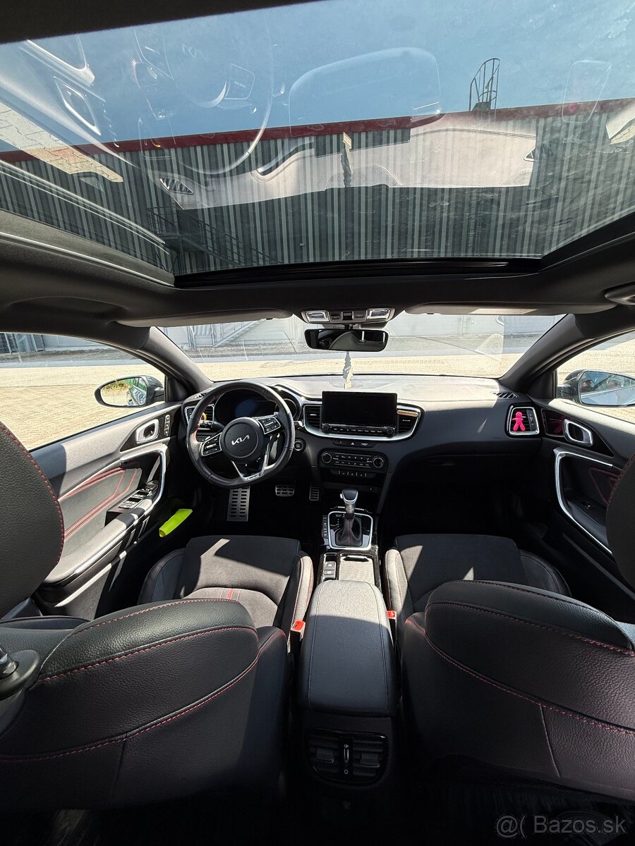 KIA Proceed GT - 6