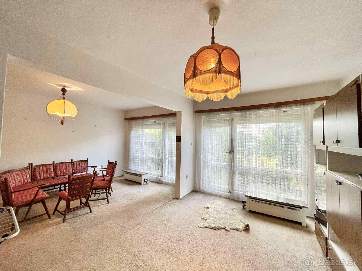 ZĽAVNENÉ • Na predaj rodinná vila s garážou a pozemkom - 6