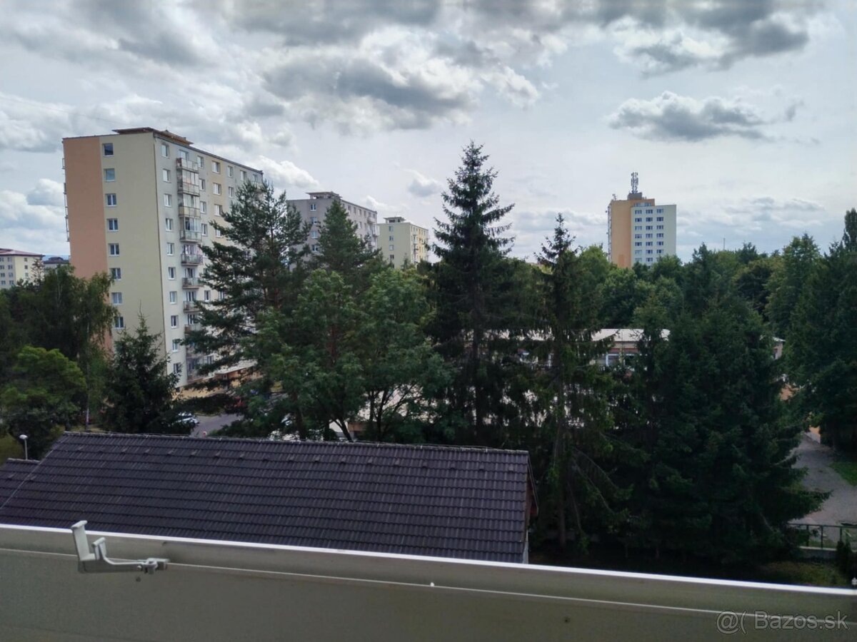 Predaj 2 izbový byt 57 m2 v Martine na Severe Veľký Balkón - 6