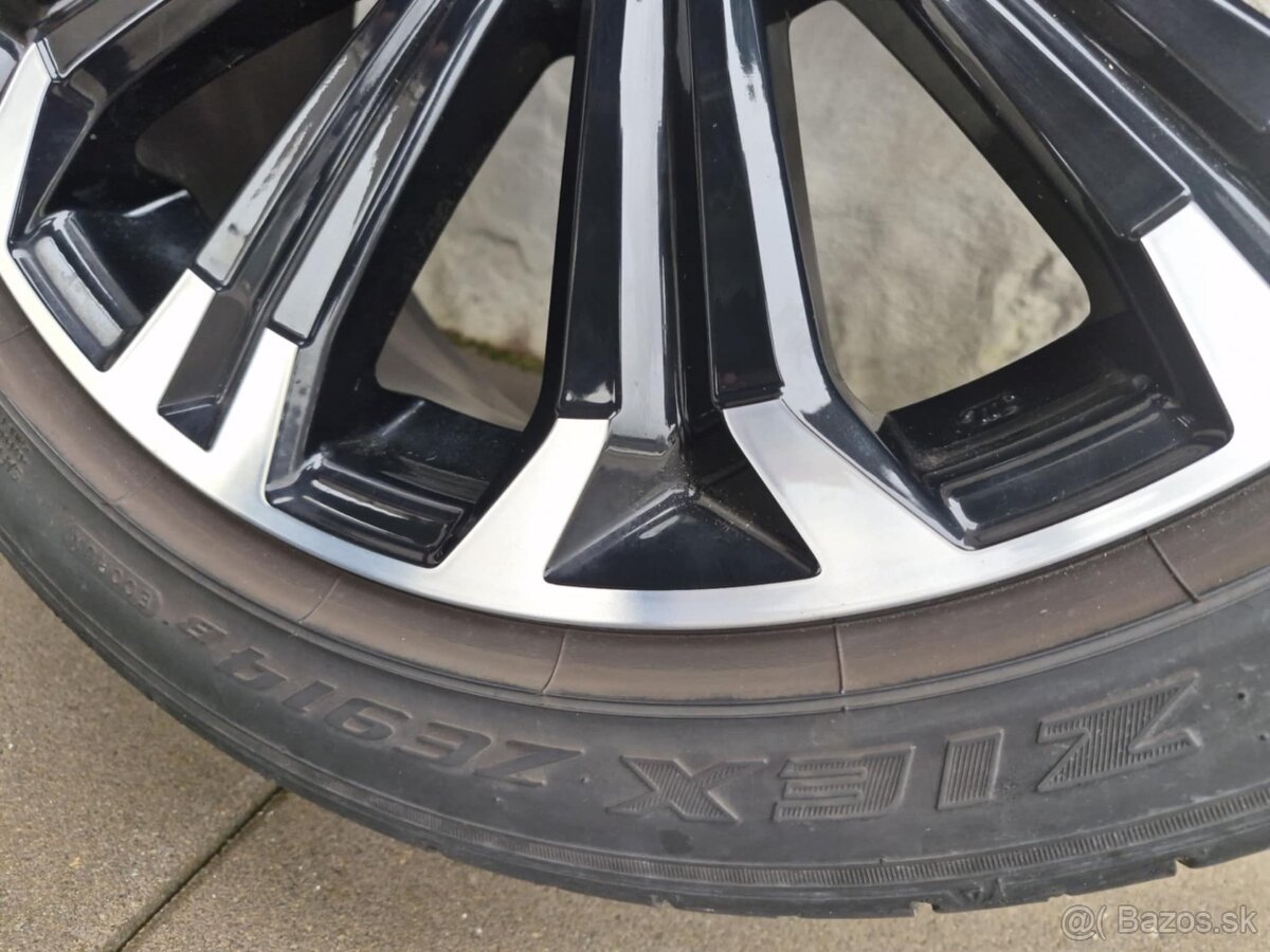 TOYOTA COROLLA GR ORIGINÁL 225/45/R17 - 6