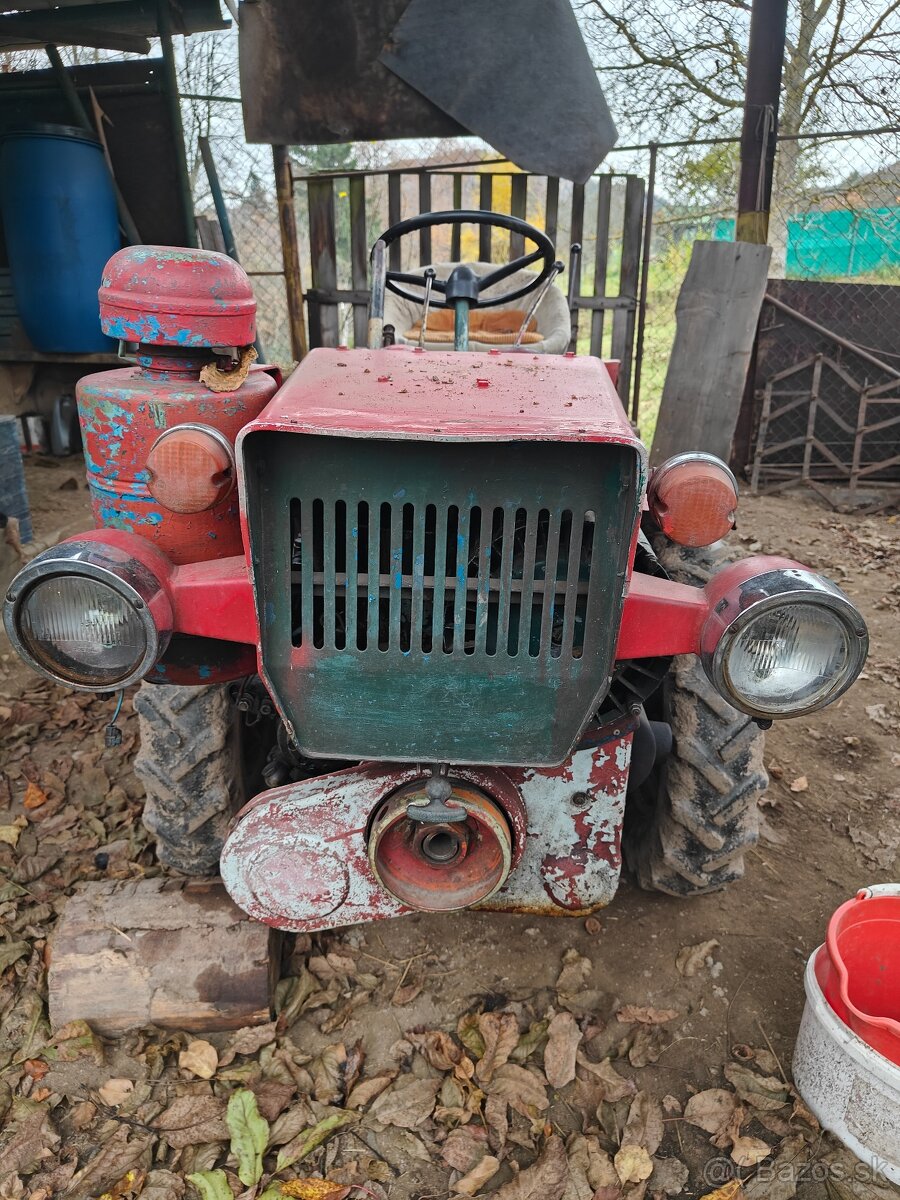 Predám plne funkcny traktor TZ-4K-14 - 6