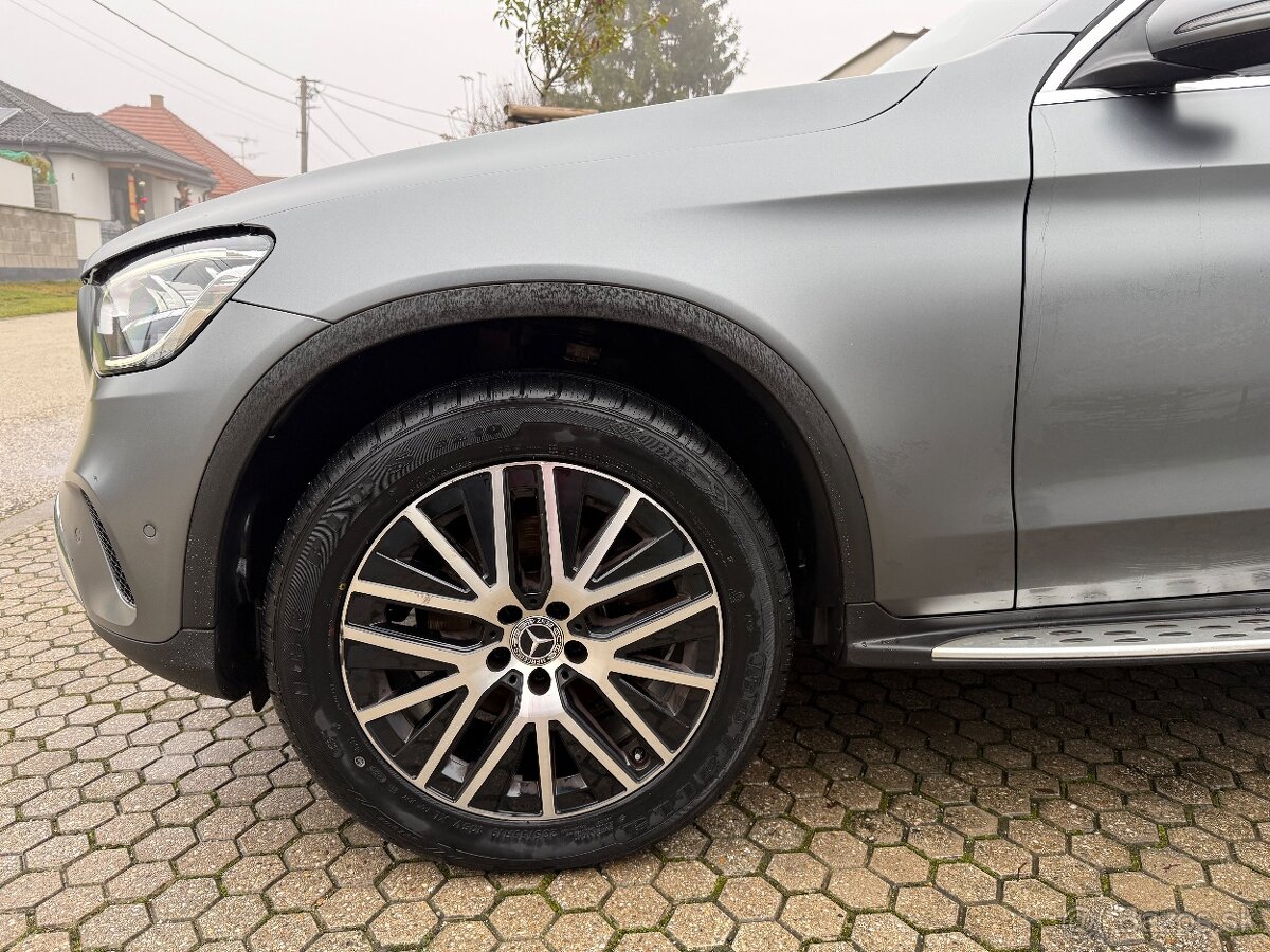Mercedes-Benz GLC SUV 220 d 4MATIC A/T - 6
