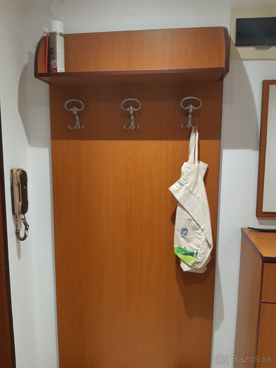 Satnikove skrine - 6