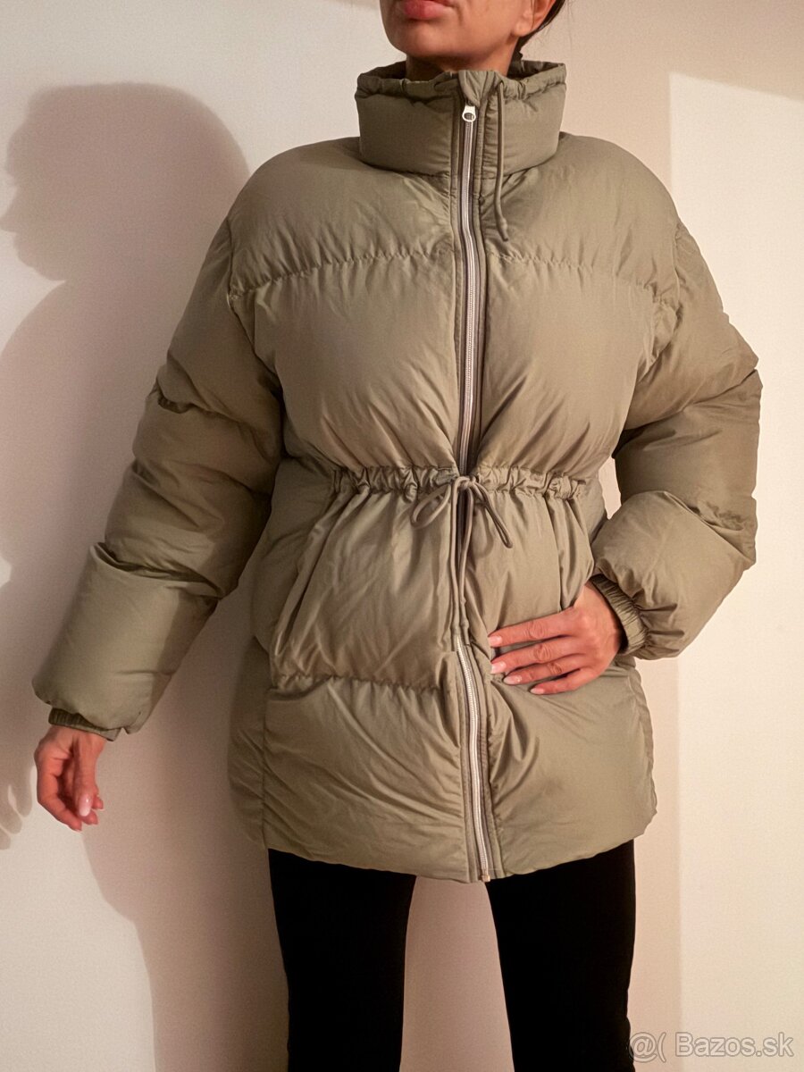 H&M Premium - nádherná perova bunda - PC 159,- € - 6