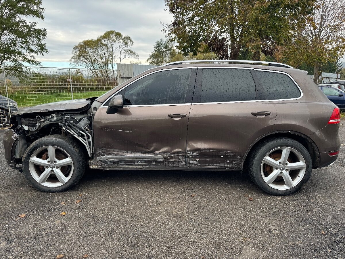 Volkswagen Touareg 3.0 TDI 176kW - 6